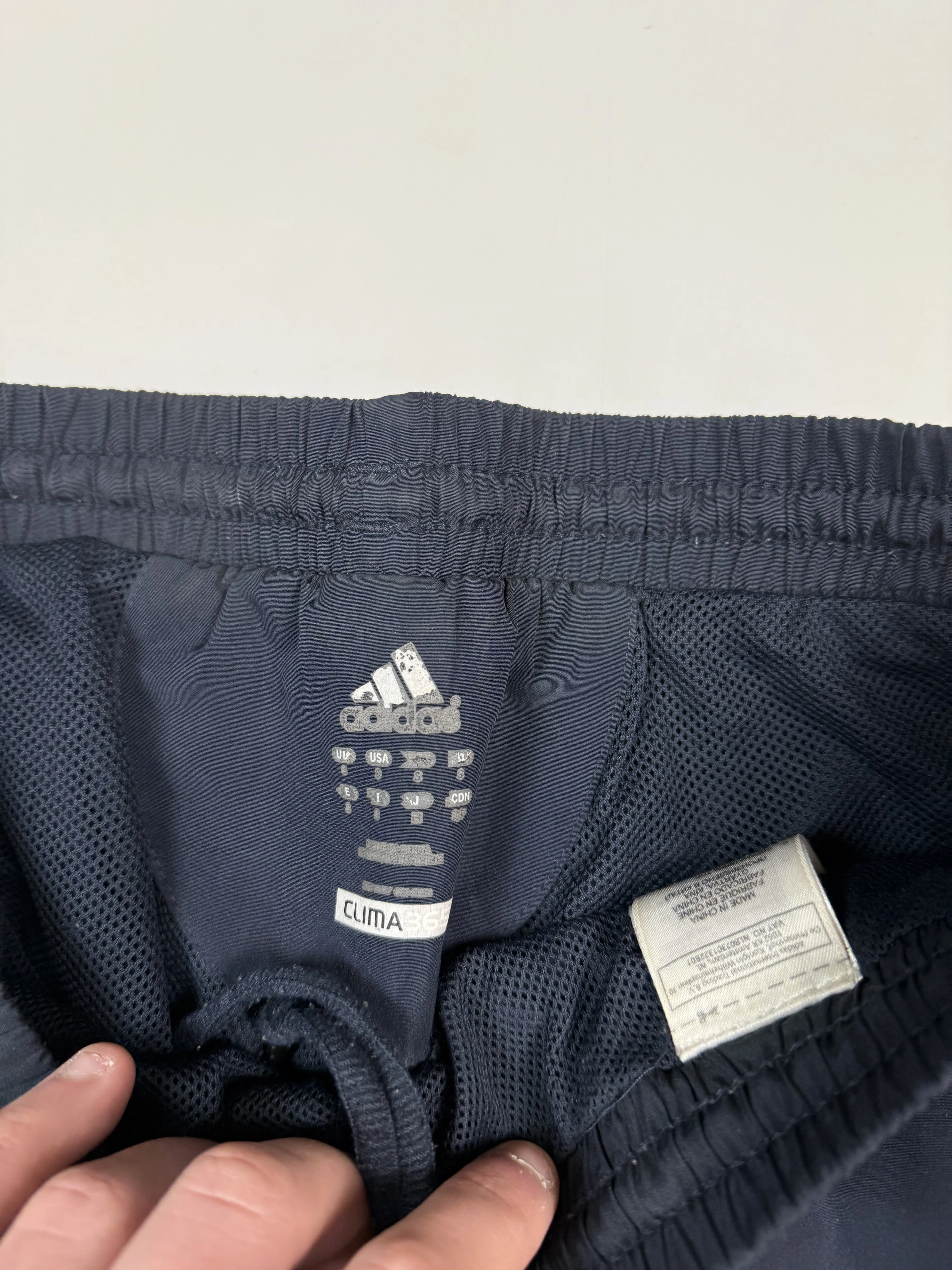 Adidas full tracksuit (S)