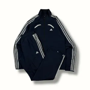 Adidas full tracksuit (S)