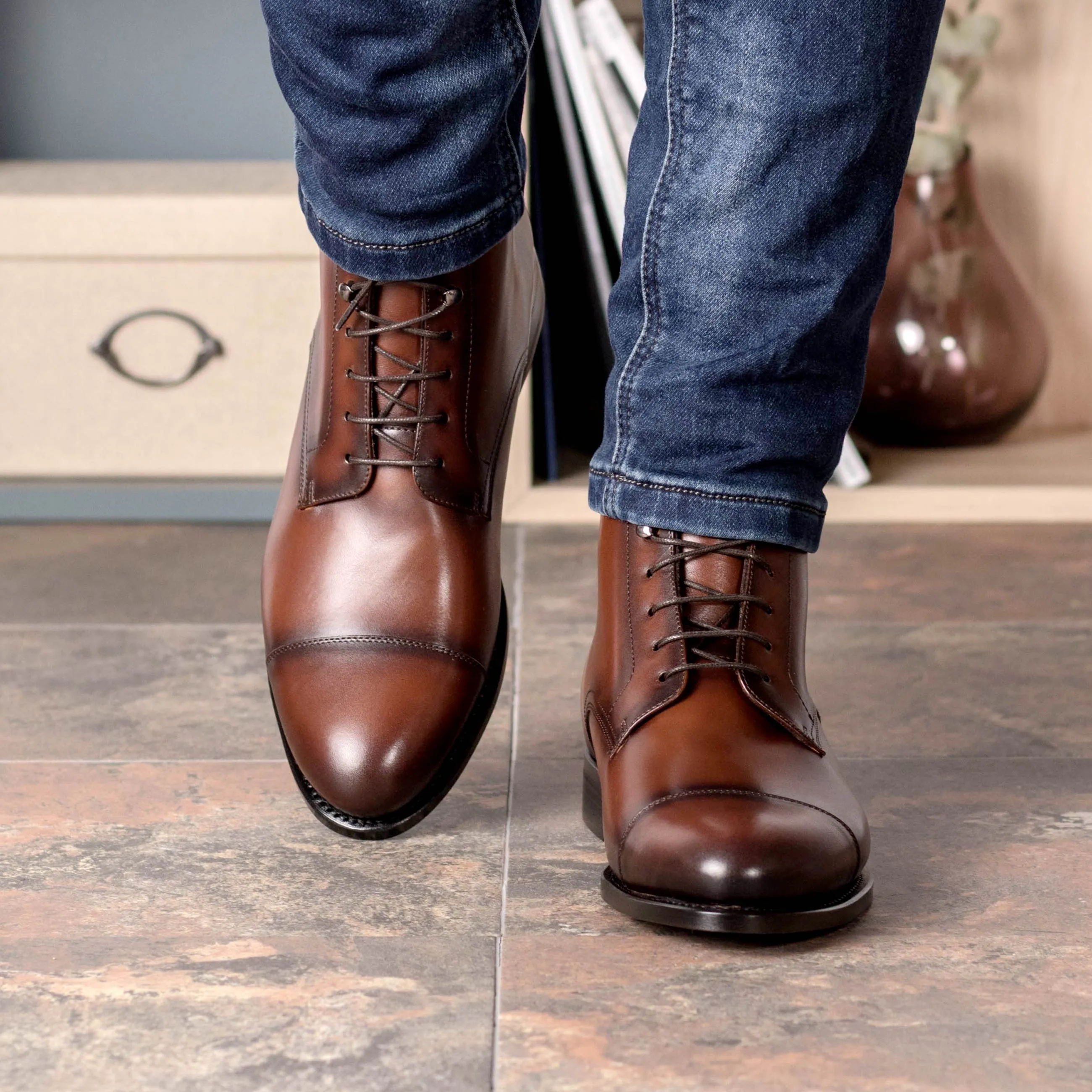 DapperFam Garrison in Med Brown Men's Italian Leather Jumper Boot