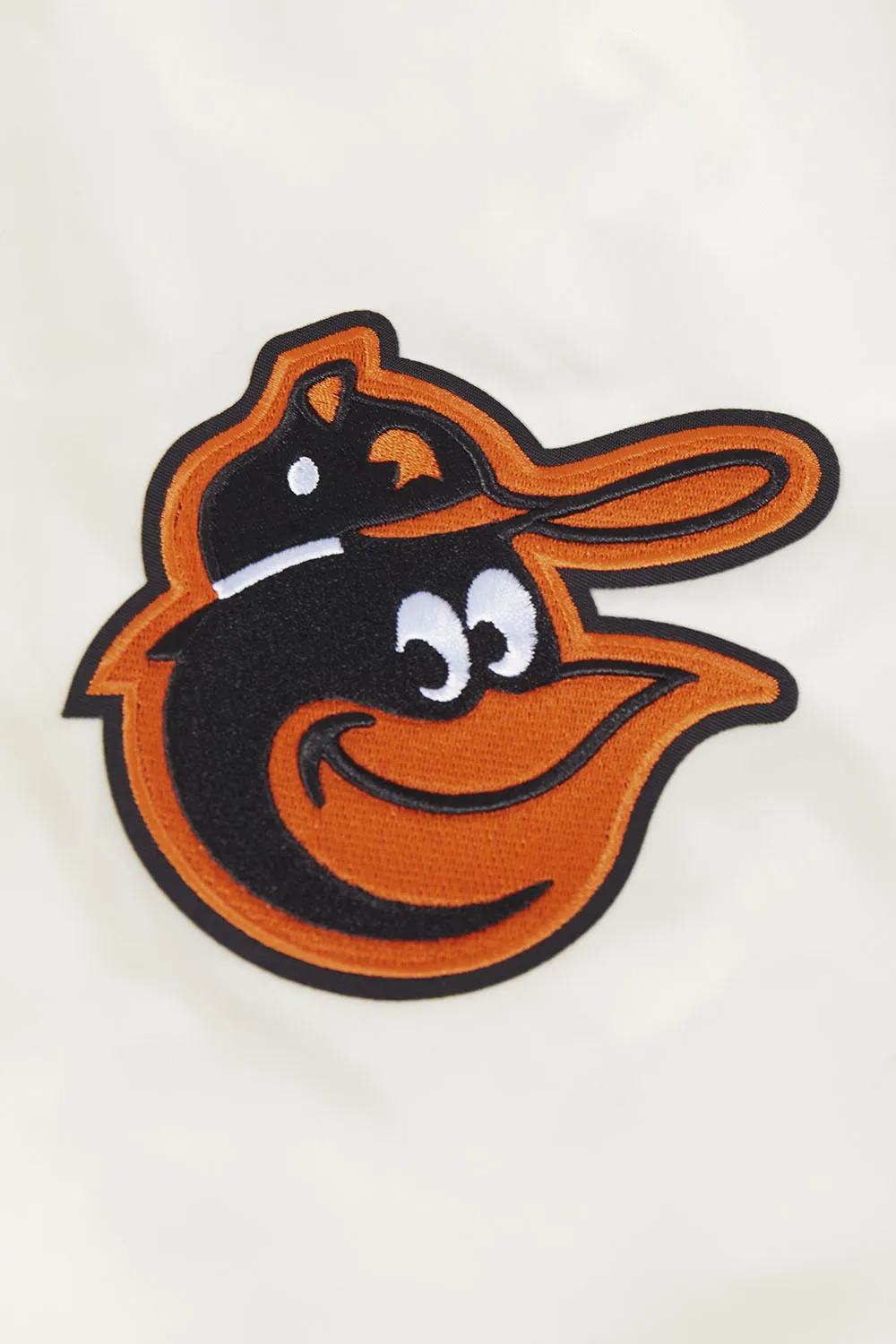 MLB BALTIMORE ORIOLES RETRO CLASSIC MEN'S RIB SATIN JACKET (EGGSHELL/ BLACK)