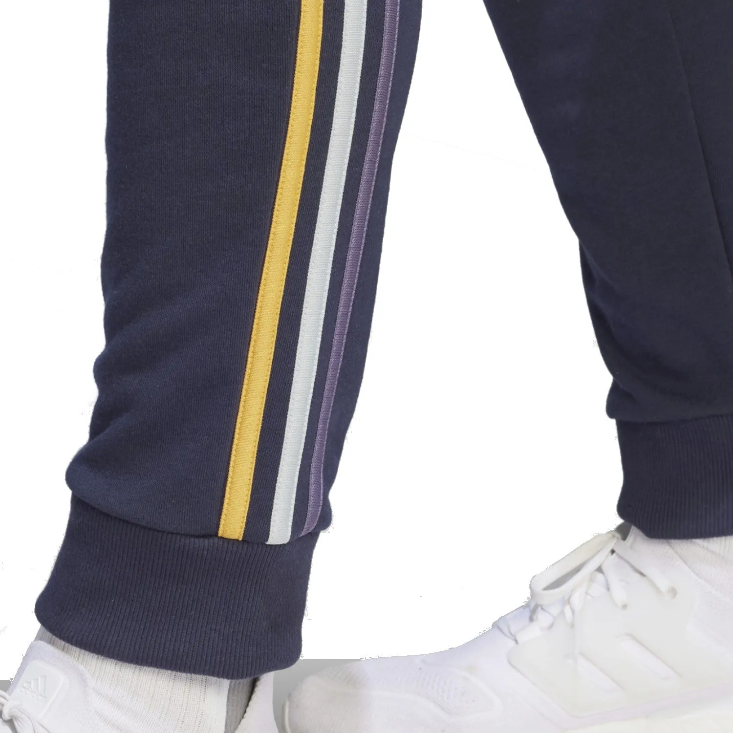 Real Madrid Casual 3S presentation tracksuit 2023/24 - Adidas