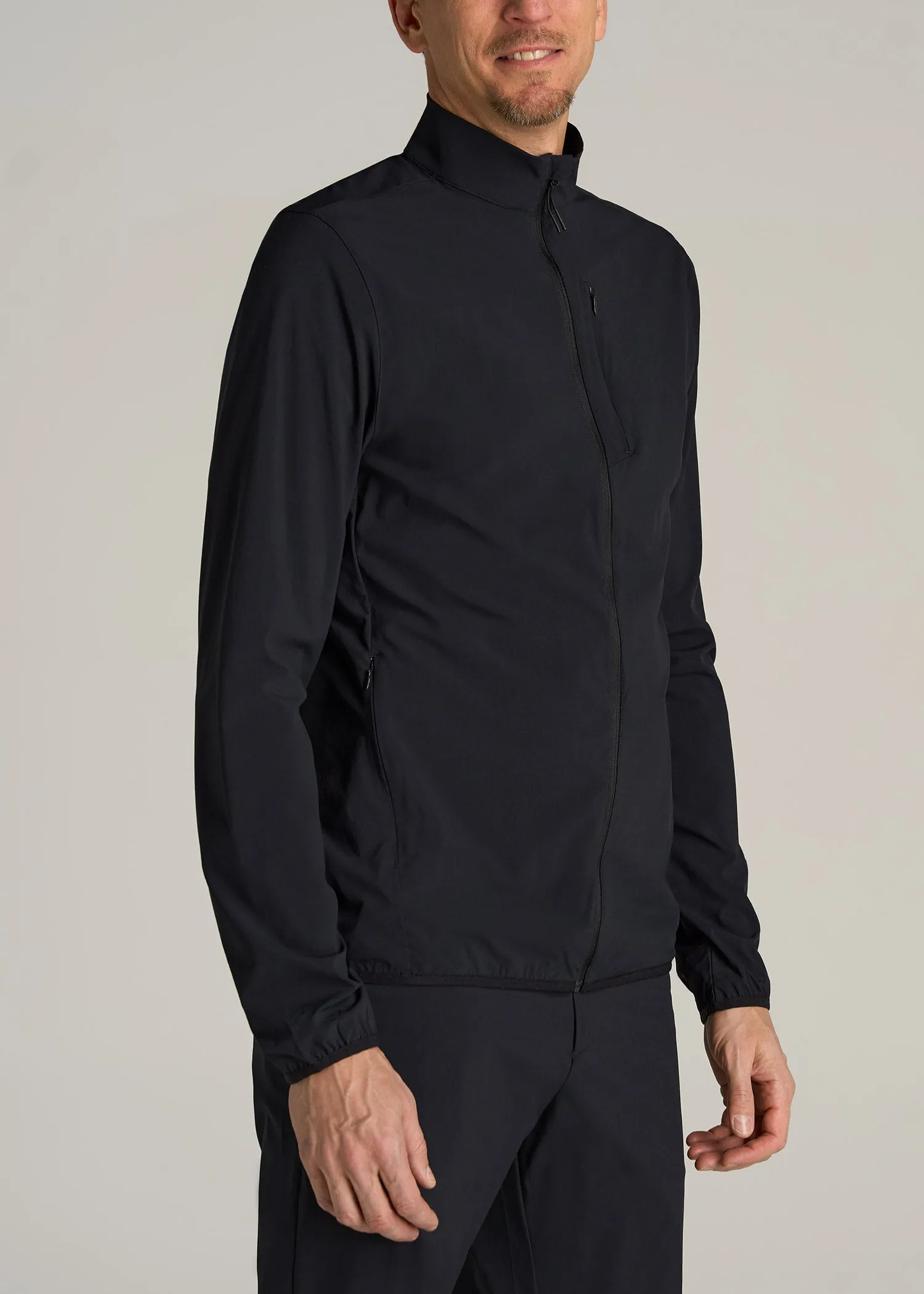 Tall Men's Softshell Jacket for Outdoor Training in Black