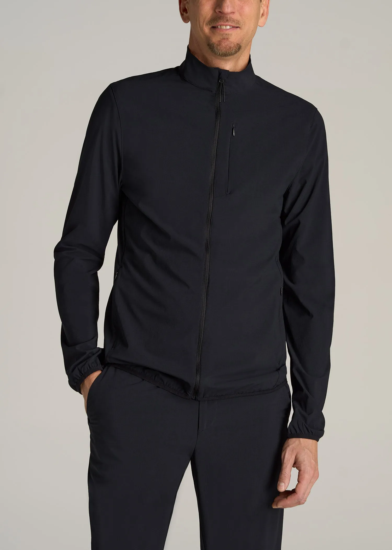 Tall Men's Softshell Jacket for Outdoor Training in Black